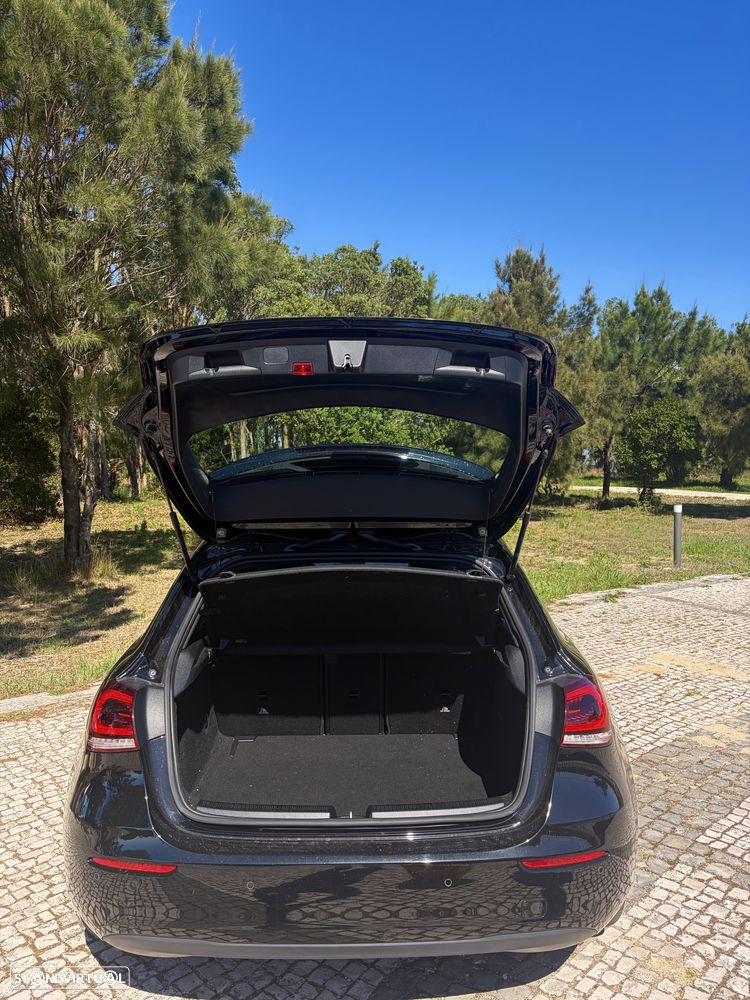Mercedes-Benz A 180 d Progressive Aut. - 11