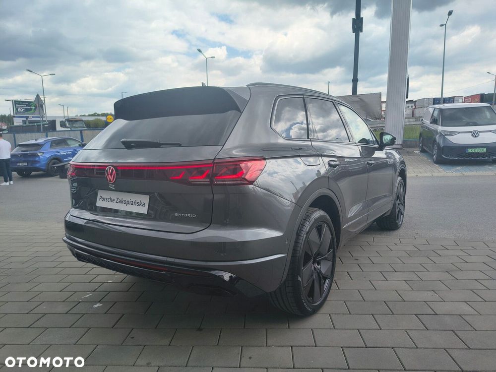 Volkswagen Touareg - 5