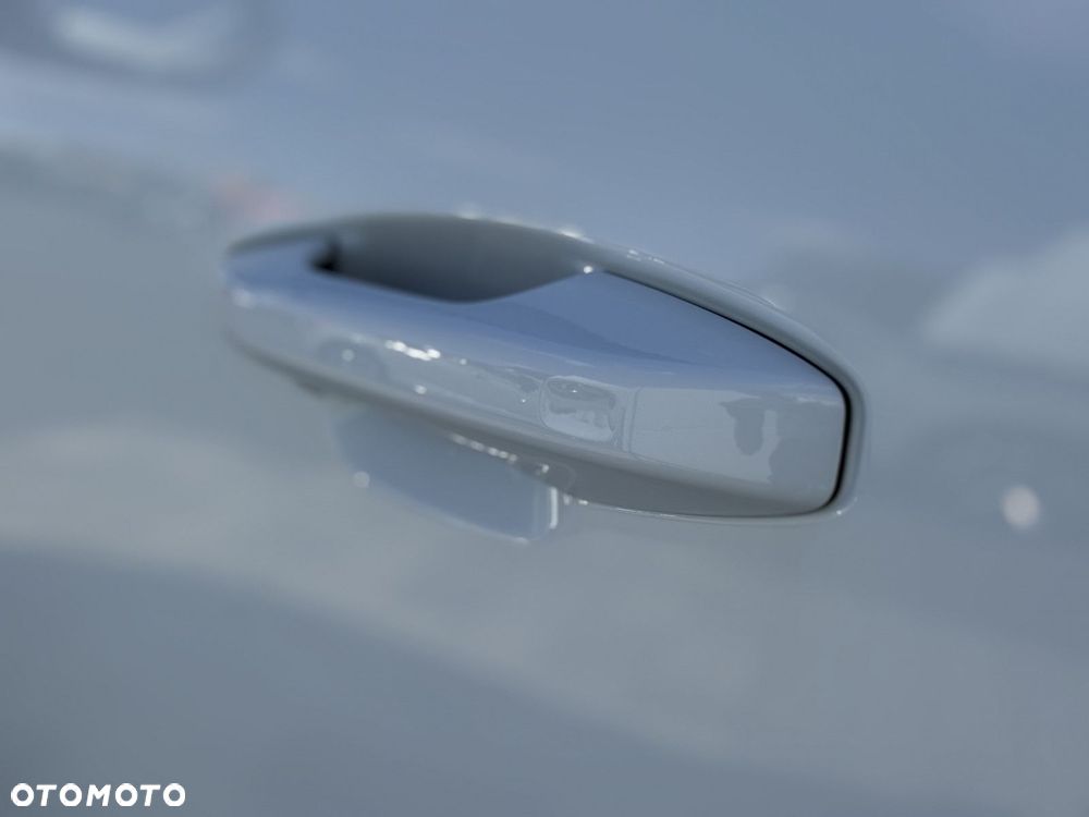 Volvo XC 40 - 35