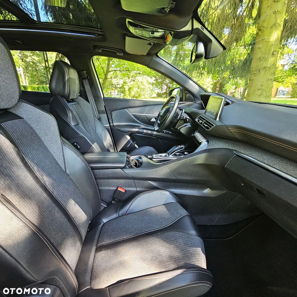 Peugeot 3008 1.6 PureTech GT S&S EAT8 - 13