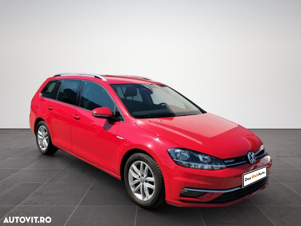 Volkswagen Golf - 8
