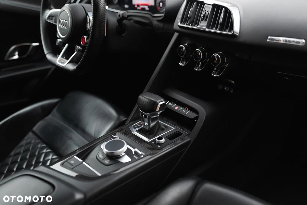 Audi R8 Coupé V10 Quattro Performance - 22