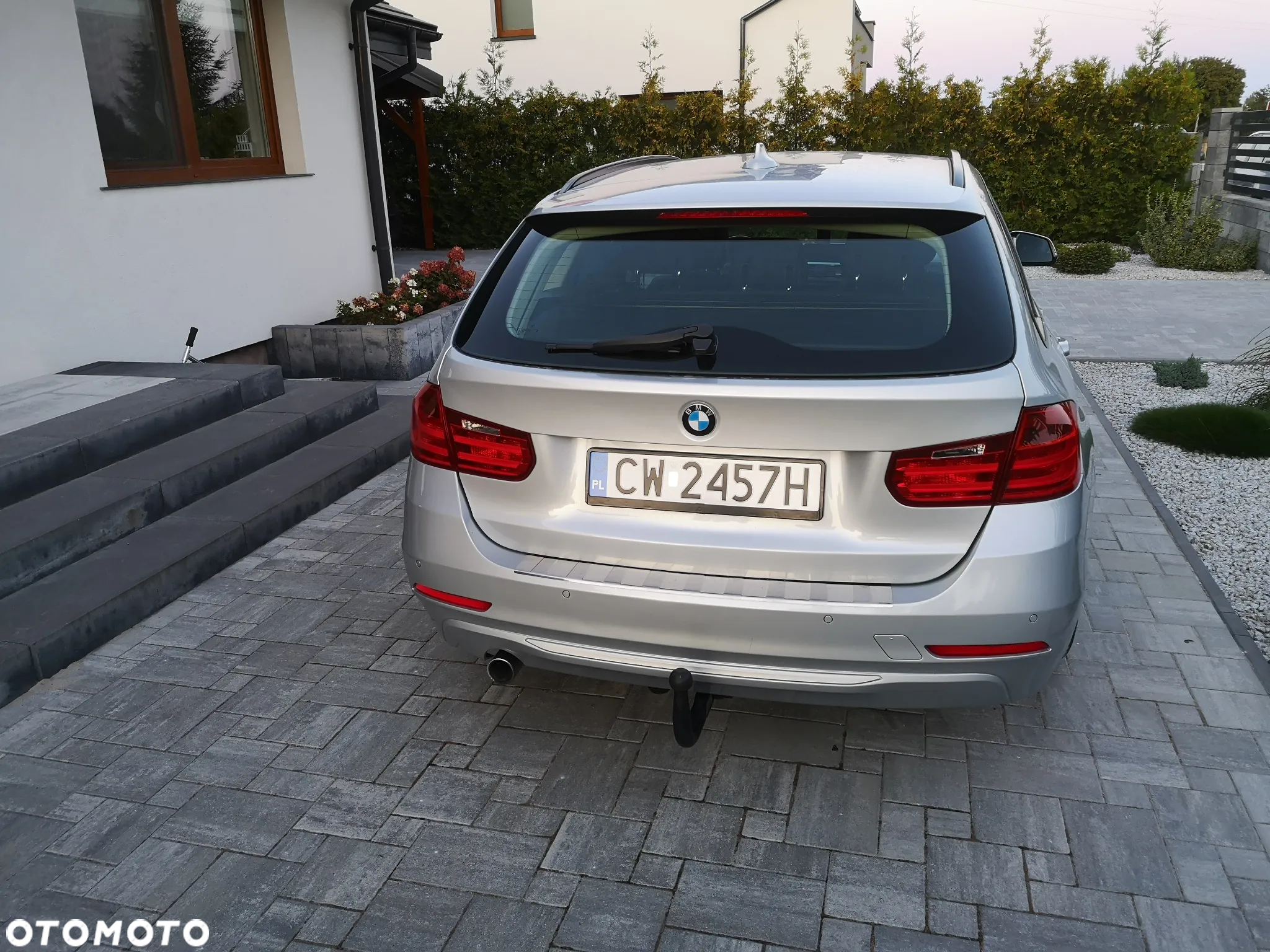 BMW Seria 3 318d Touring Blue Performance Modern Line - 9