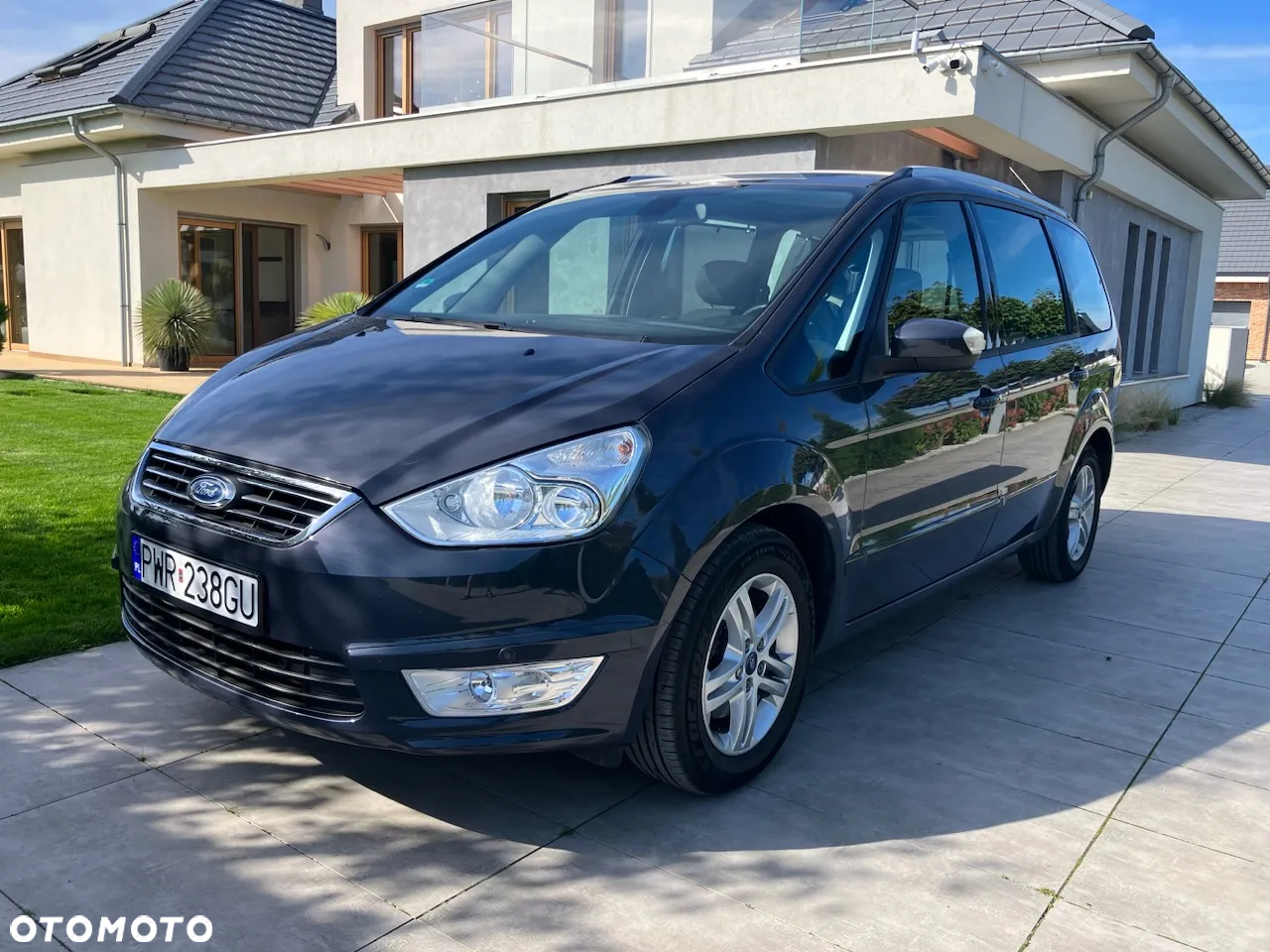 Ford Galaxy 2.0 TDCi Titanium - 3