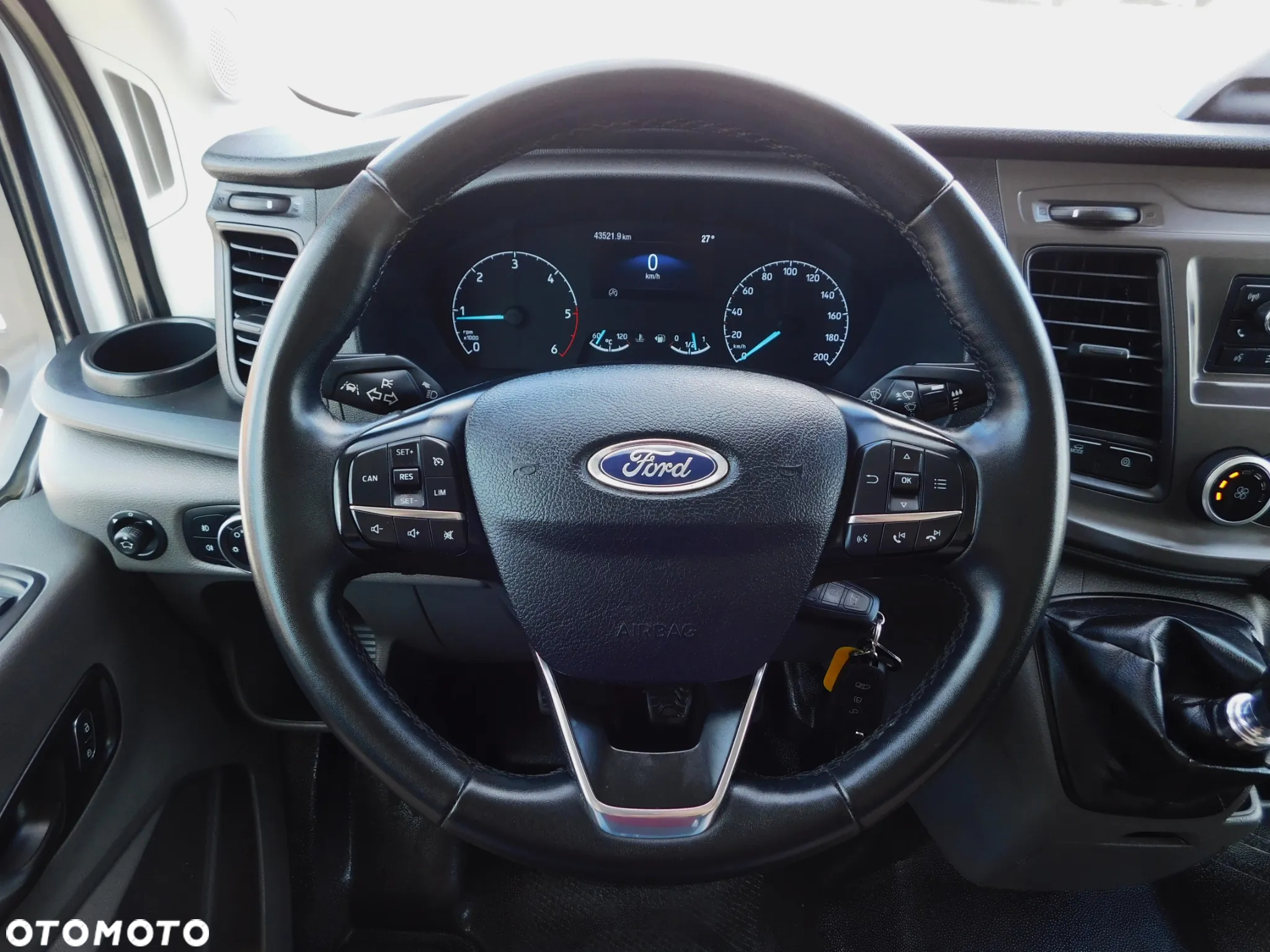 Ford Transit - 10