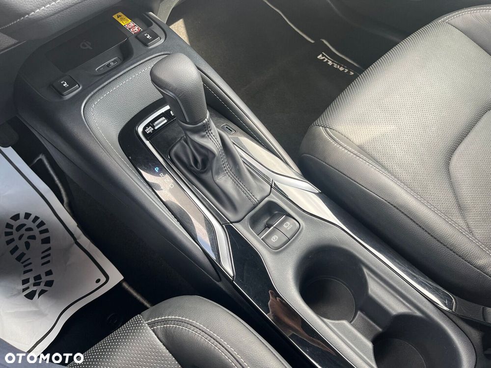 Toyota Corolla - 17