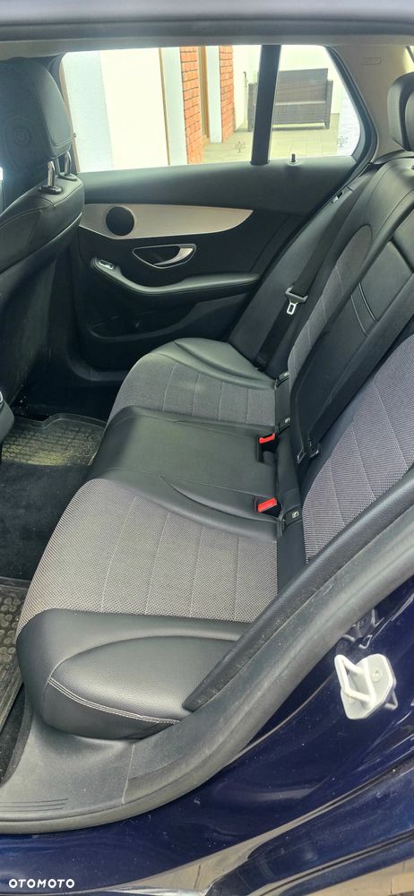 Mercedes-Benz Klasa C 180 Avantgarde - 15