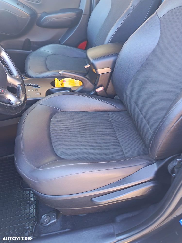 Hyundai ix35 2.0 CRDI 4WD Automatik Luxury - 9