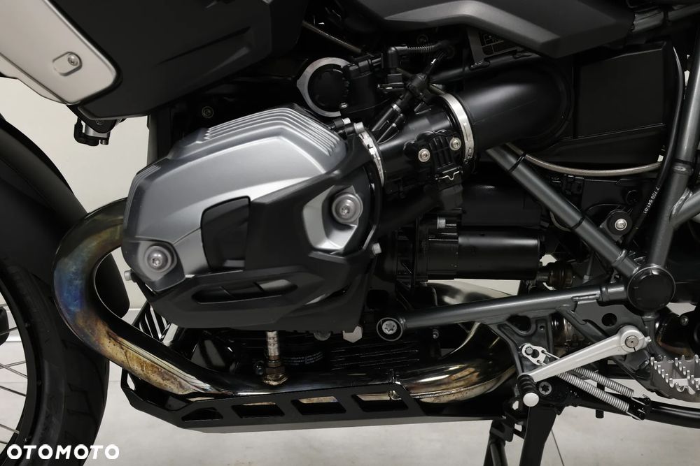 BMW R - 26