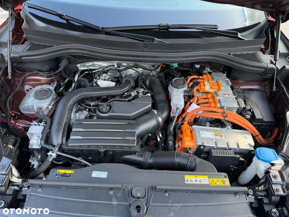Volkswagen Tiguan - 21