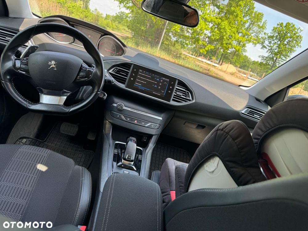 Peugeot 308 - 19