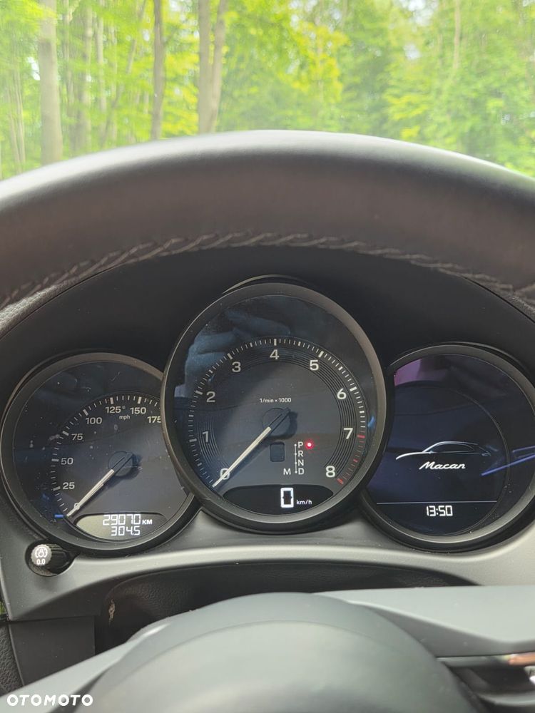 Porsche Macan - 13
