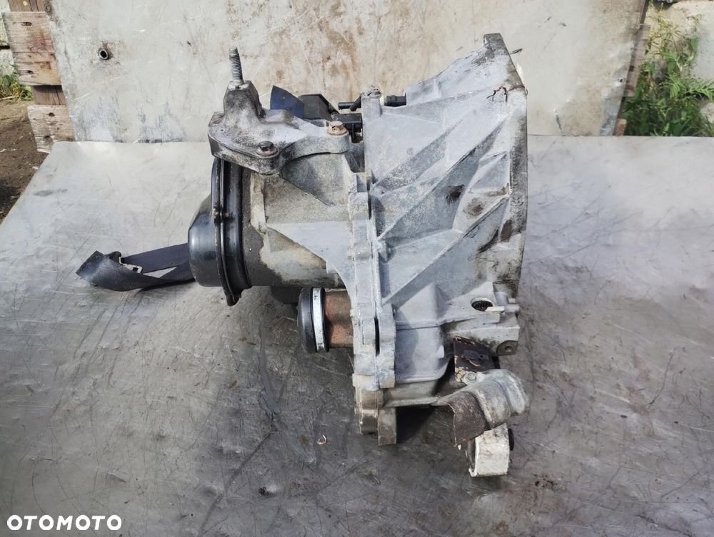 Ford Fiesta Mk6 1.3B Skrzynia Biegów 2S6R-7002-Mb - 5