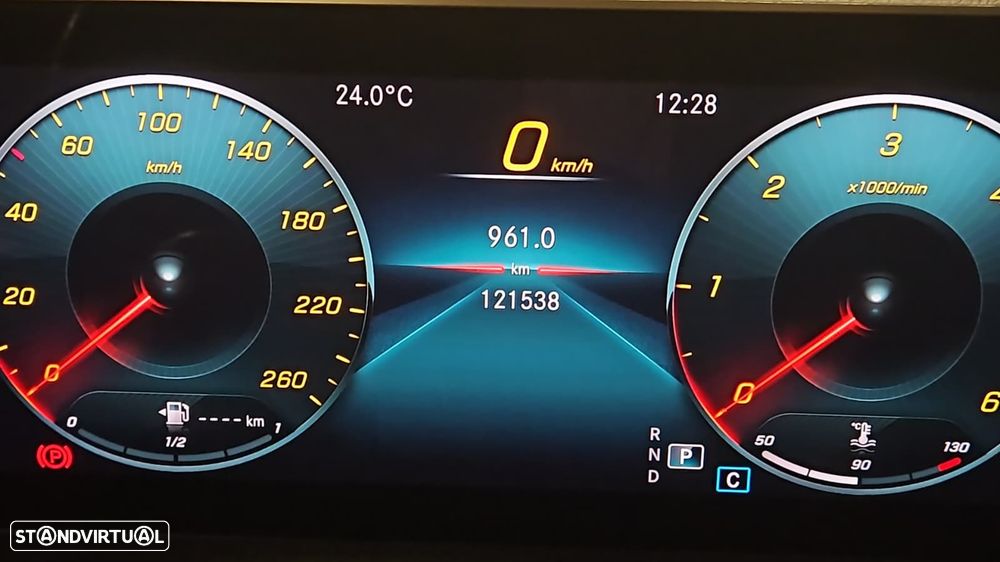 Mercedes-Benz CLA 180 - 14