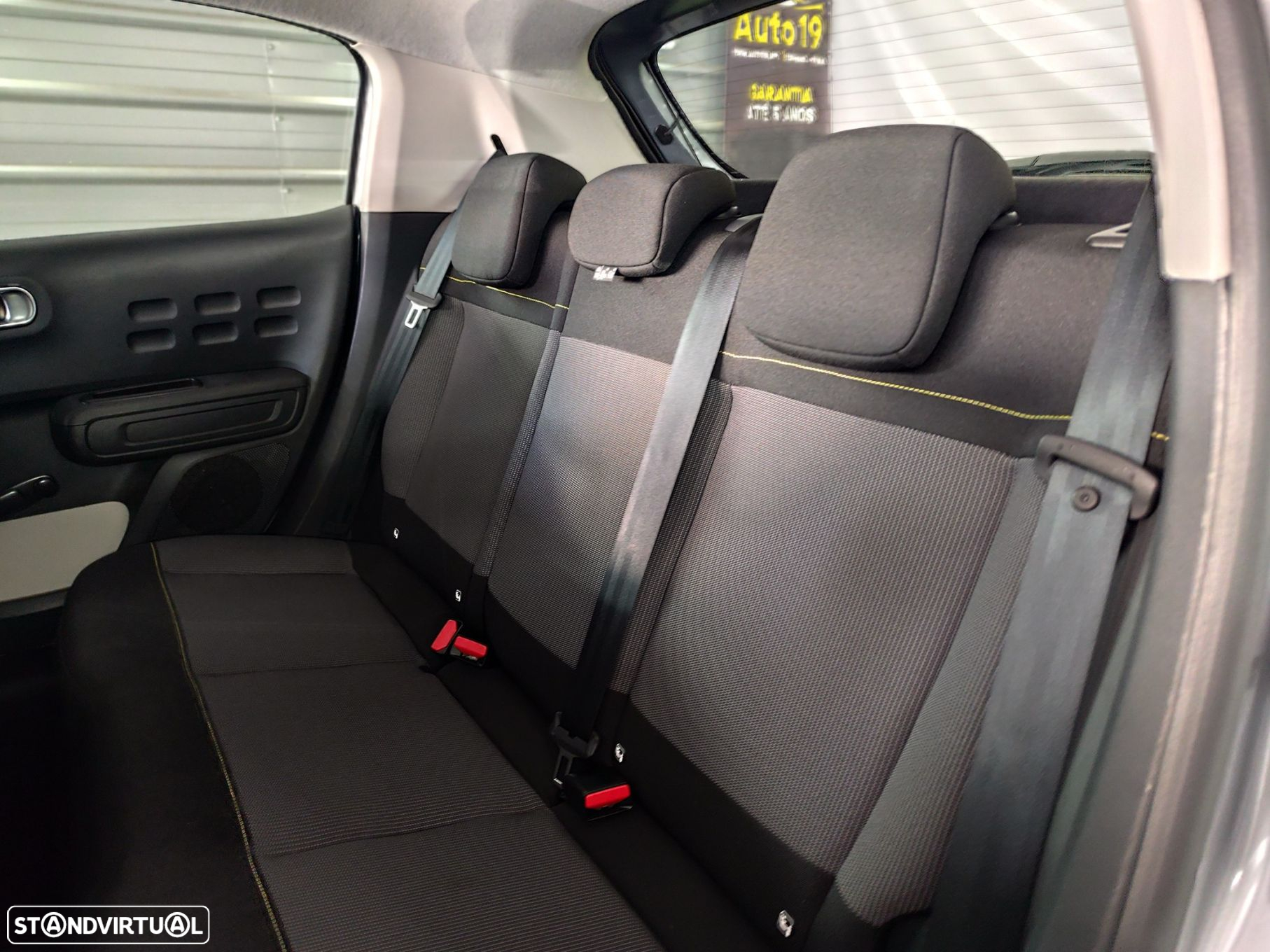 Citroën C3 Pure Tech S&S Shine - 24