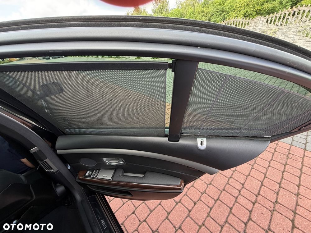 BMW Seria 7 730d - 31