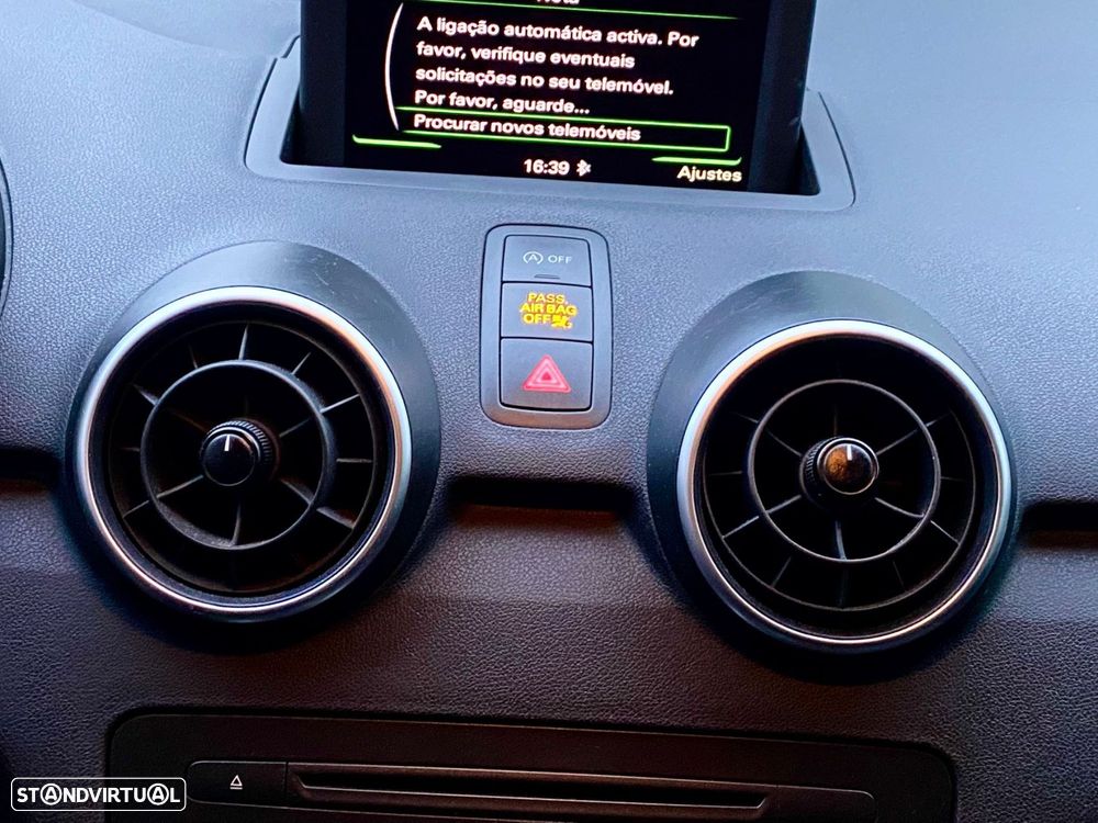 Audi A1 Sportback 1.6 TDI Advance - 18