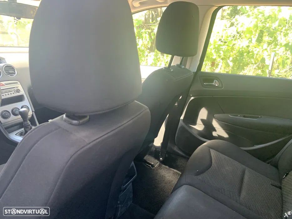 Peugeot 308 SW 1.6 HDi Executive - 8