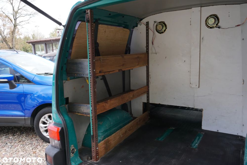 Volkswagen Transporter - 7