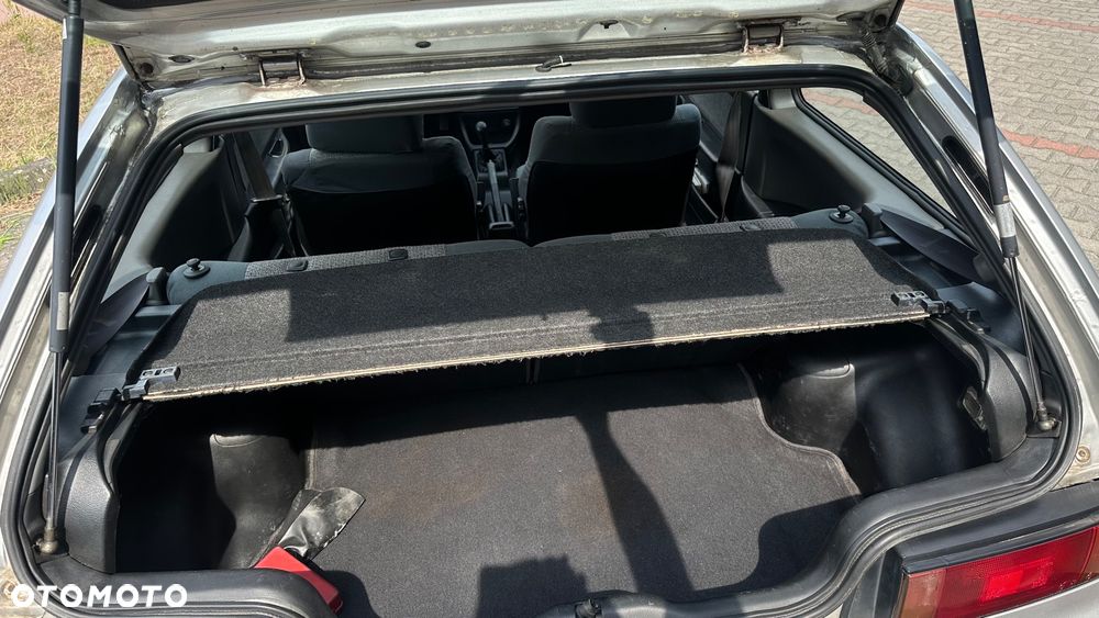 Honda Civic 1.4 GL - 9