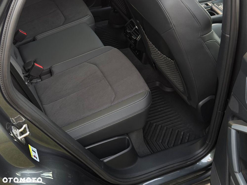 Audi Q3 Sportback 40 TDI Quattro S Line S tronic - 24