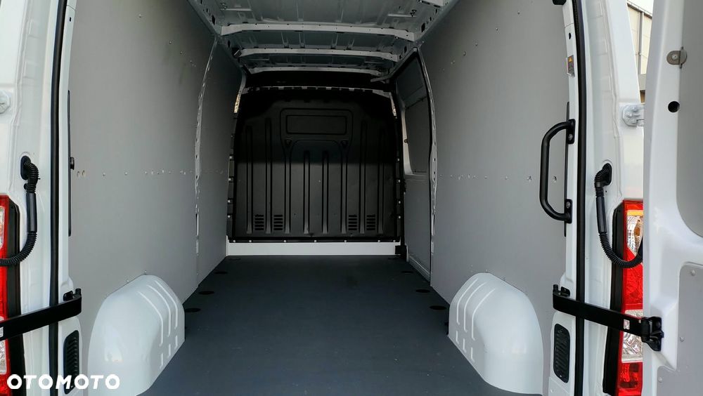Renault Master - 33