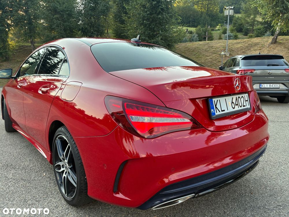 Mercedes-Benz CLA 180 AMG Line - 12