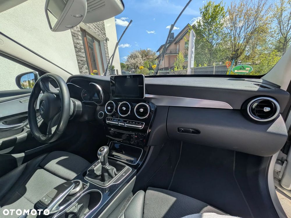 Mercedes-Benz Klasa C 200 Avantgarde - 12