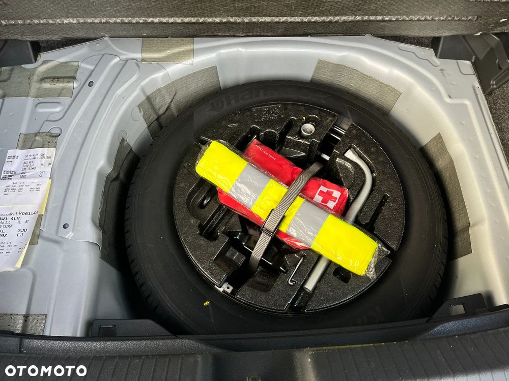 Volkswagen Polo - 16