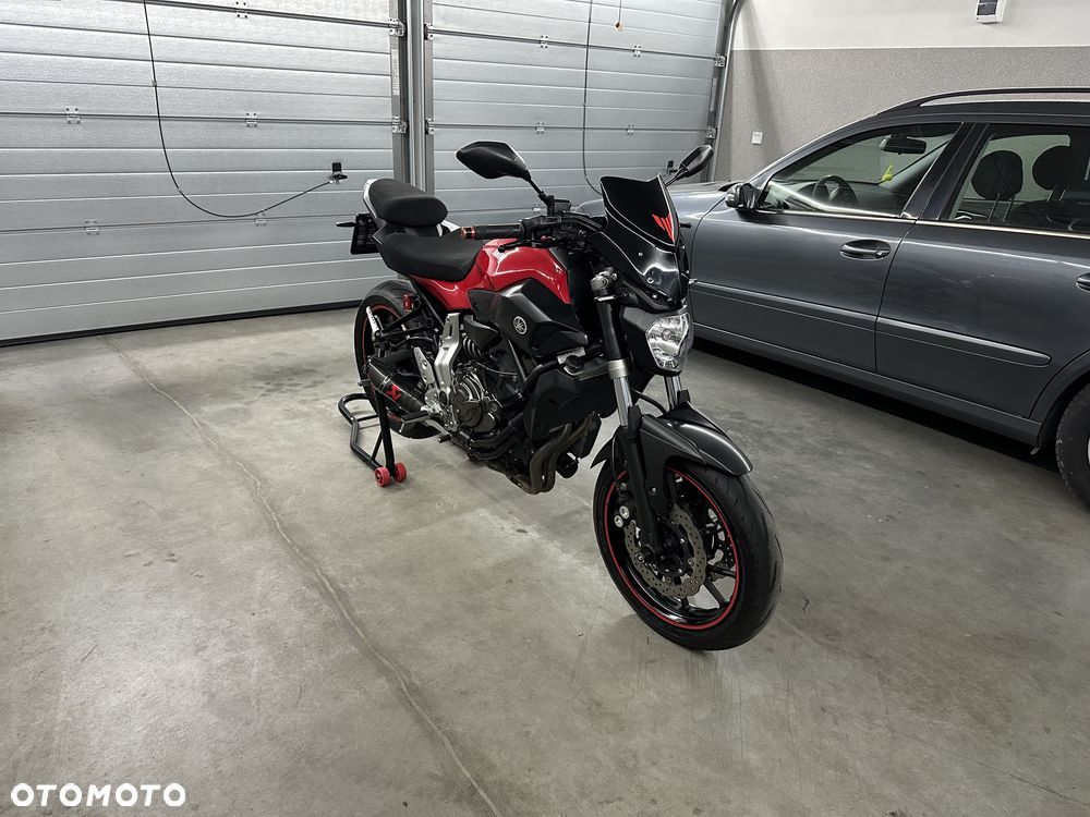 Yamaha MT - 6