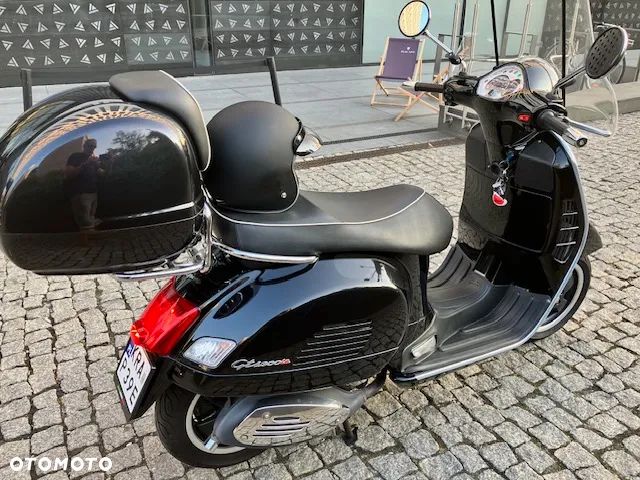 Vespa GTS - 4