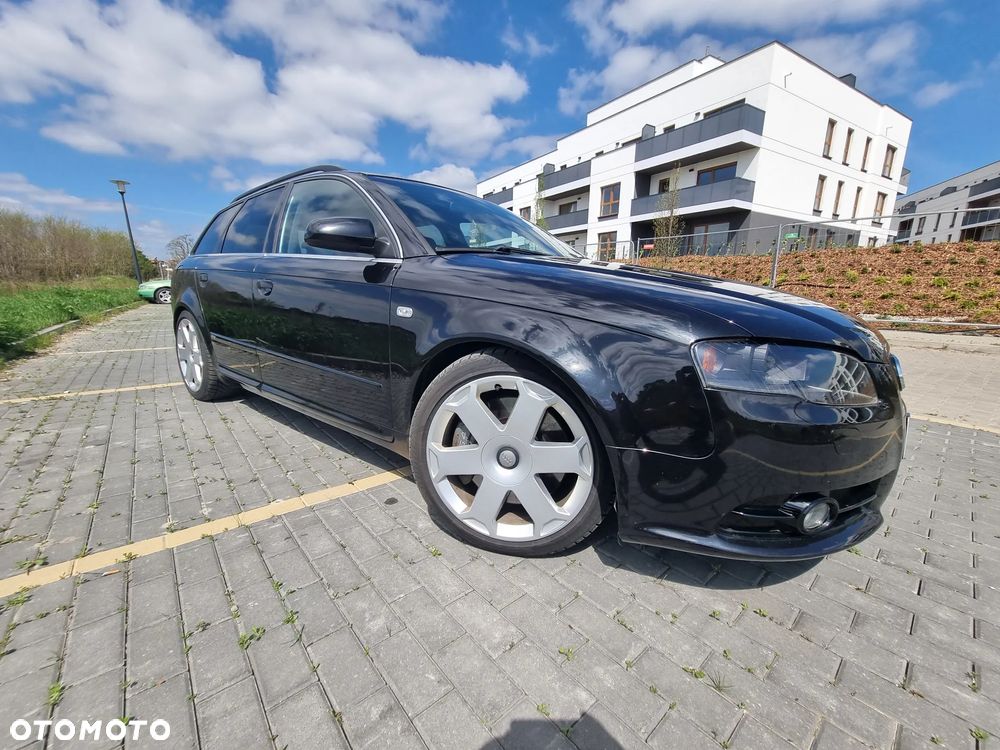 Audi A4 Avant - 1