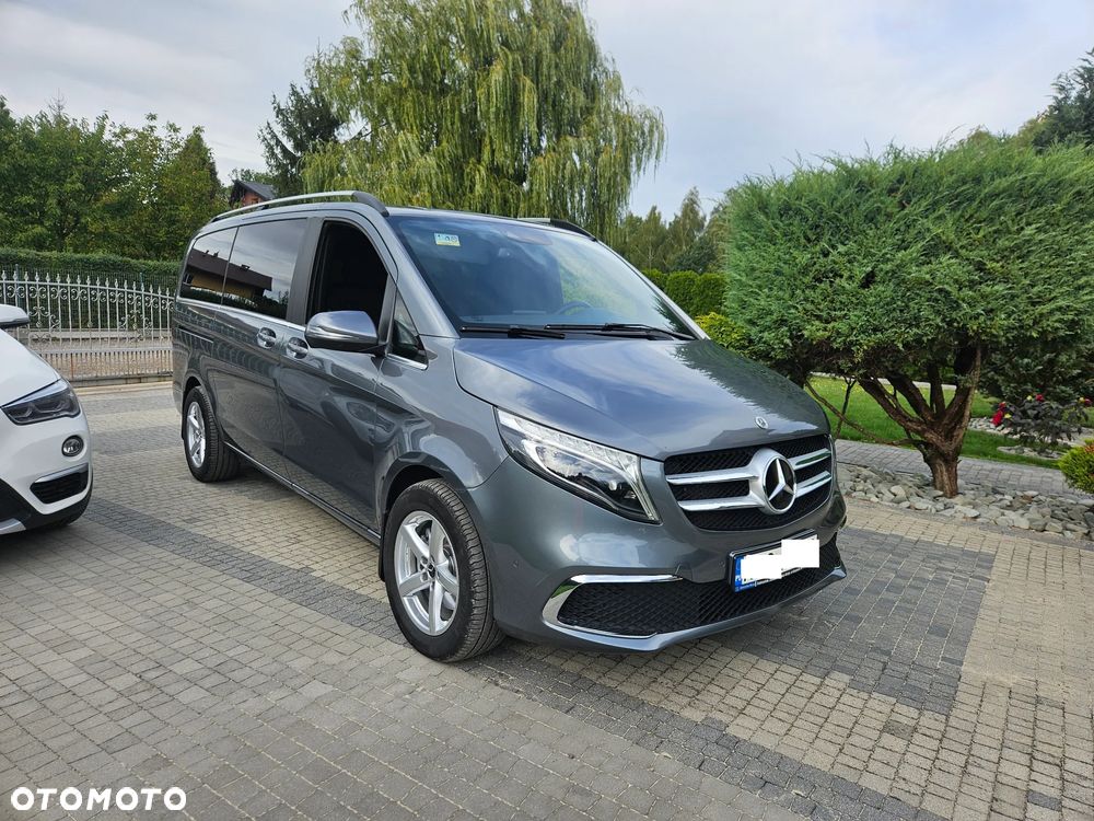 Mercedes-Benz Klasa V - 3