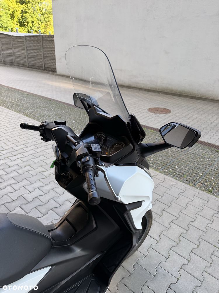 Honda NSS - 10