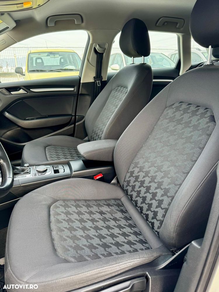 Audi A3 1.6 TDI ack (clean diesel) S tronic Ambiente - 10