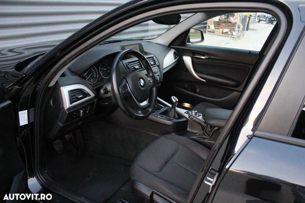 BMW Seria 1 118d Sport Line - 8