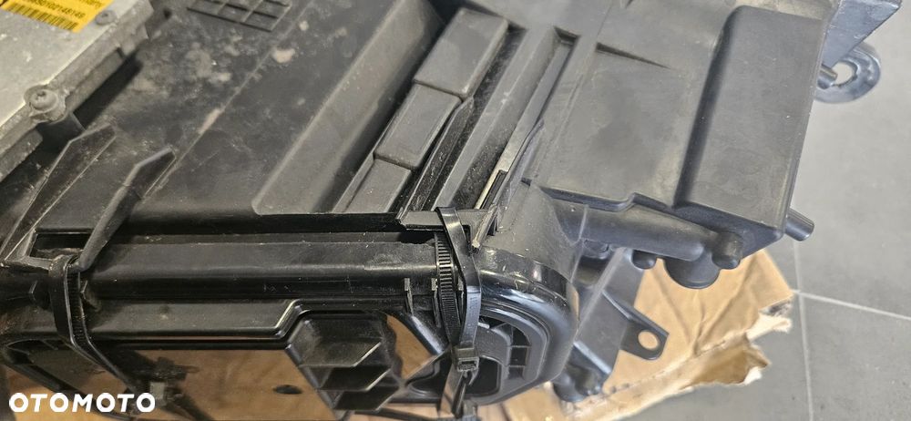 Lampa lewa prawa przód przednia xenon Audi A6 C6 2006r Europa - 9