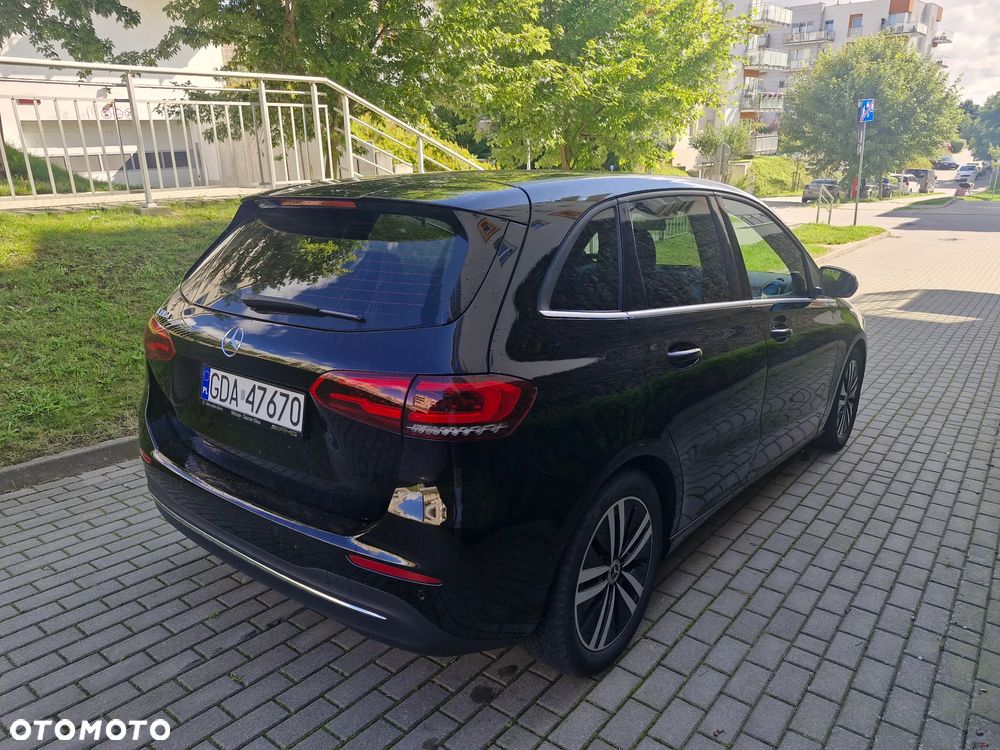 Mercedes-Benz Klasa B 180 d 7G-DCT - 8