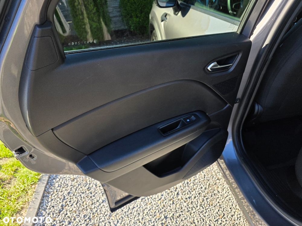 Renault Captur - 20