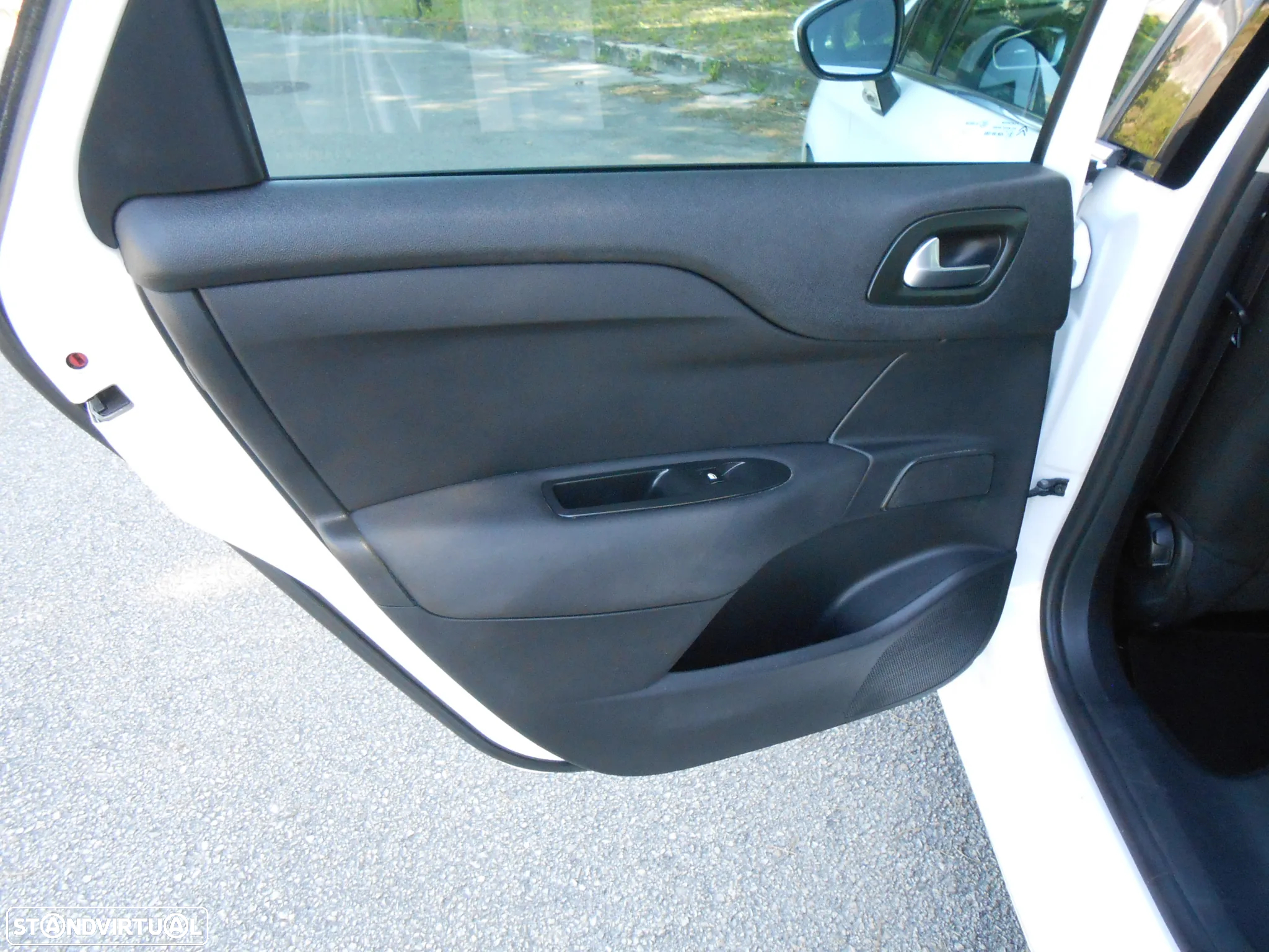 Citroën C4 BlueHDi 100 Selection - 19
