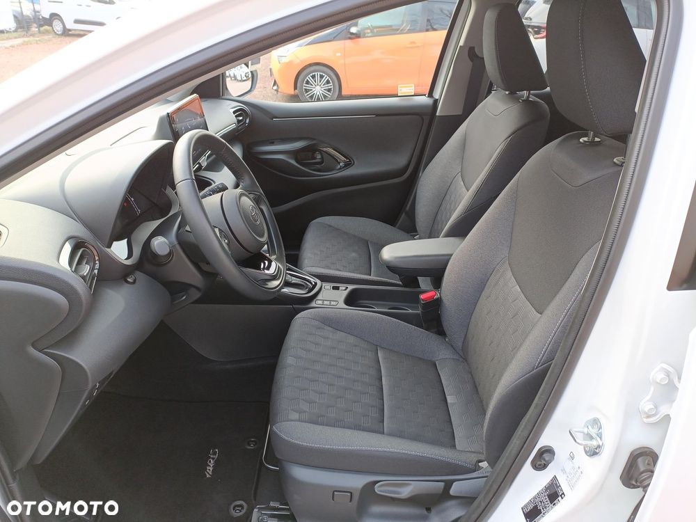 Toyota Yaris Hybrid 1.5 Style - 16