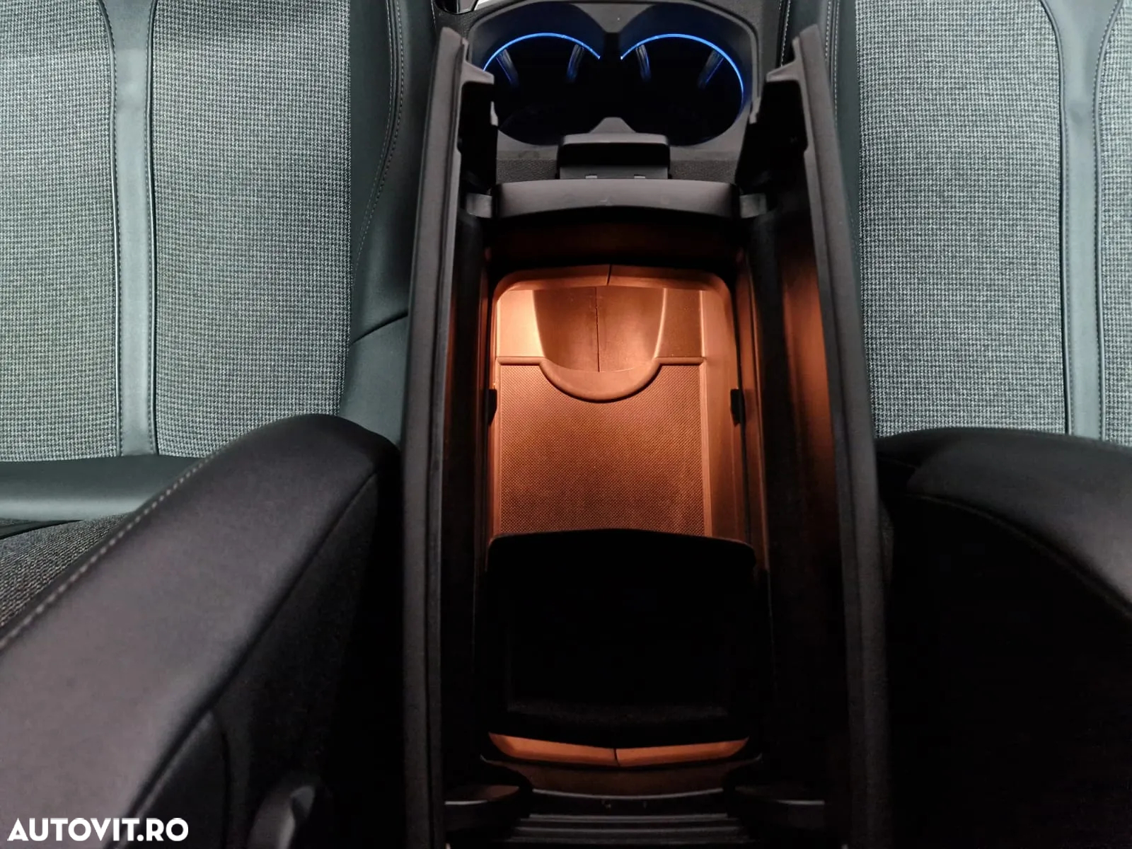 Peugeot 5008 BlueHDI 130 EAT8 Allure Business-Paket - 26
