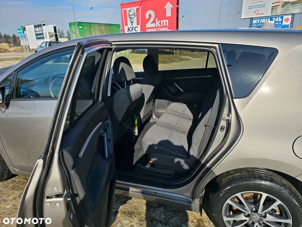Toyota Verso 1.6 D-4D 7-Sitzer Start/Stop Executive - 10