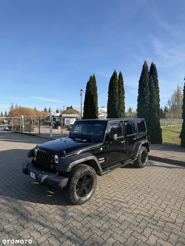 Jeep Wrangler - 5