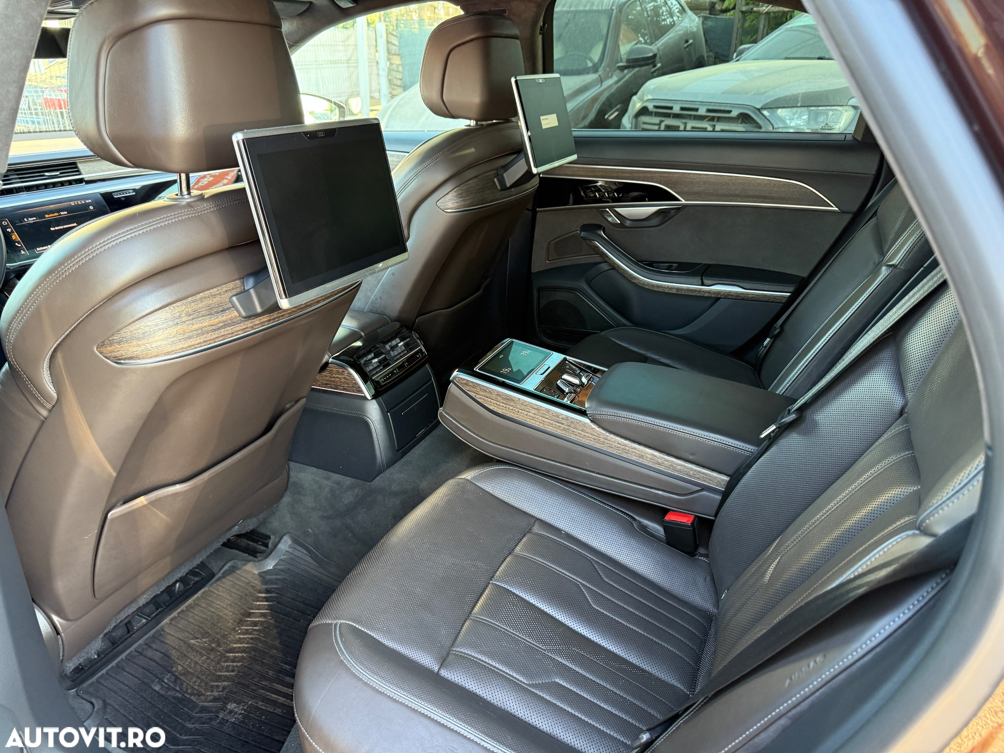 Audi A8 60 TFSI e quattro Tiptronic PHEV - 24