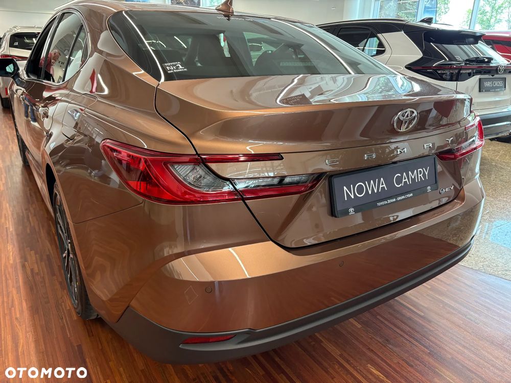 Toyota Camry 2.5 Hybrid Dynamic Force Prestige e-CVT - 4