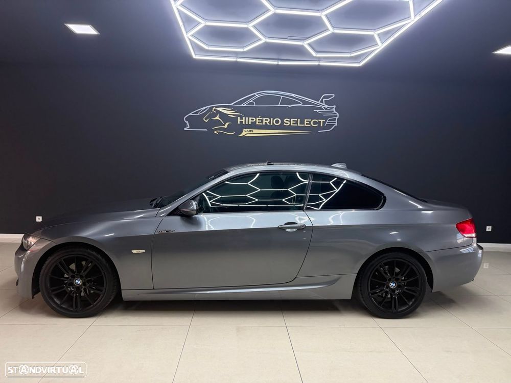 BMW 320 d Coupe - 2