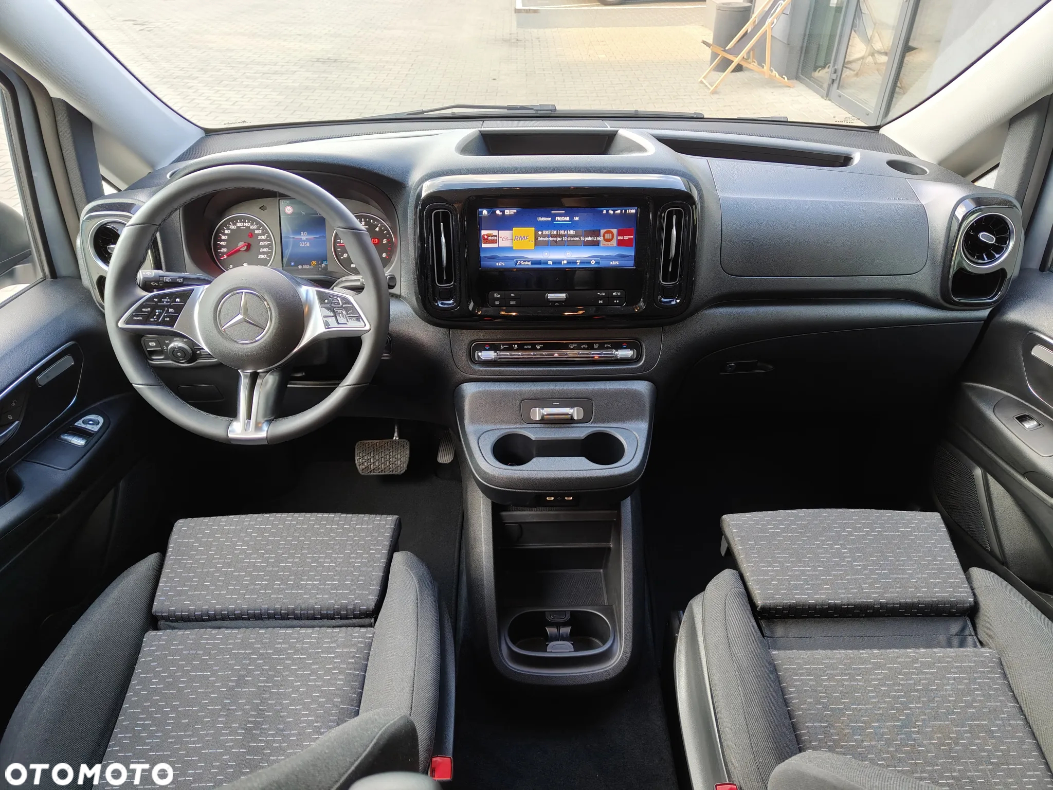Mercedes-Benz Vito Tourer 119 CDI L2 Select 9G-Tronic 447.703 - 13