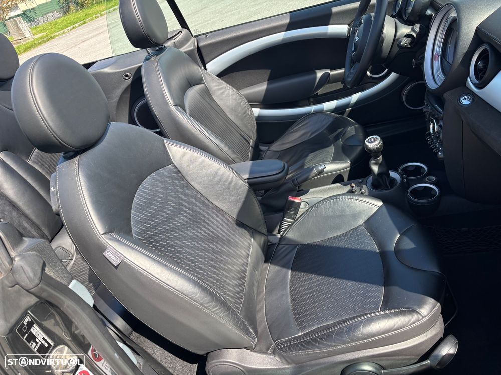 MINI Cabrio Cooper S Highgate - 18