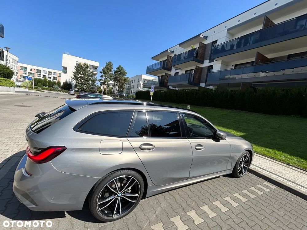 BMW Seria 3 320d xDrive M Sport - 5